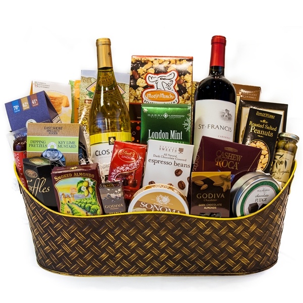 Grand Holiday Wine Duet Basket